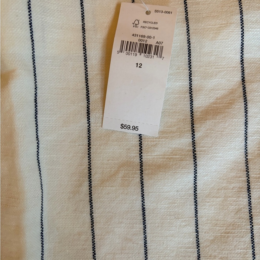 GAP Cream and Black Striped Vest - Picture 5 of 6